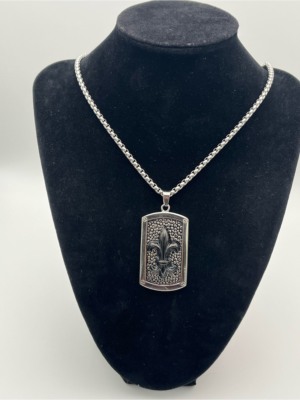 24”, Stainless Steel Fleur-de-Lis Dog Tag Necklace